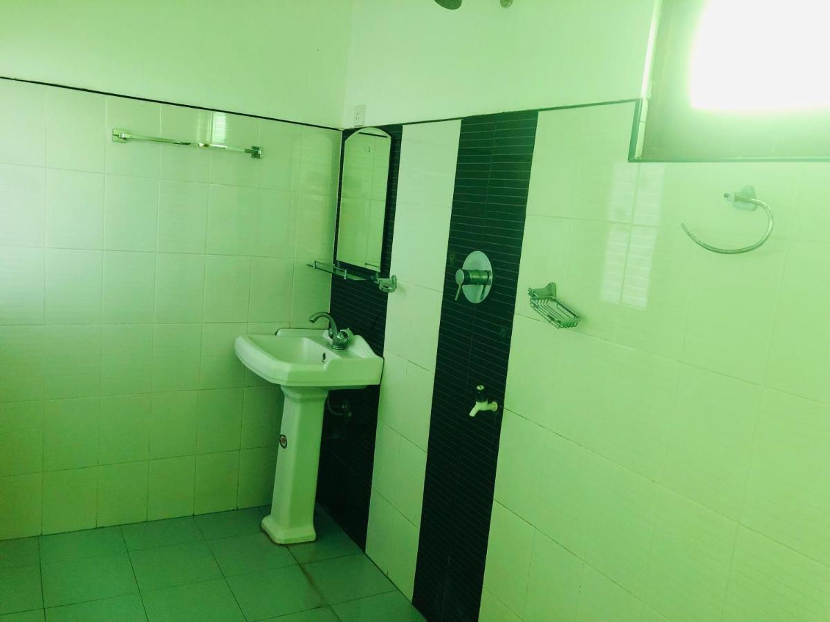 Surfers Paradise Weligama Εξωτερικό φωτογραφία